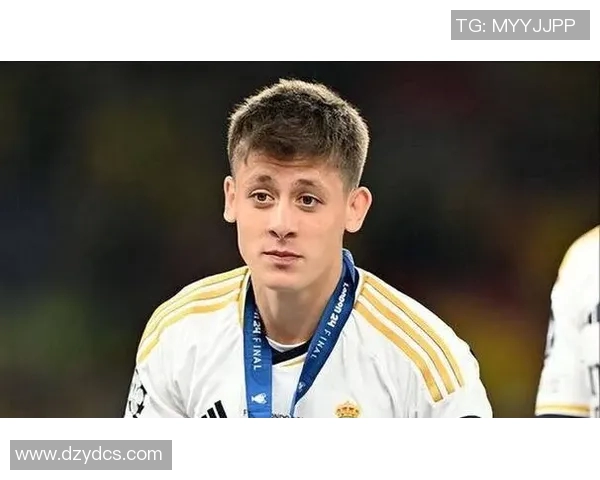 亚眠与摩纳哥激战正酣赛果揭晓引发球迷热议 亚眠与摩纳哥激战正酣赛果揭晓引发球迷热议