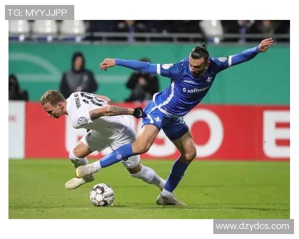 弗赖堡主场迎战沙尔克04期待一场精彩对决与胜利的较量