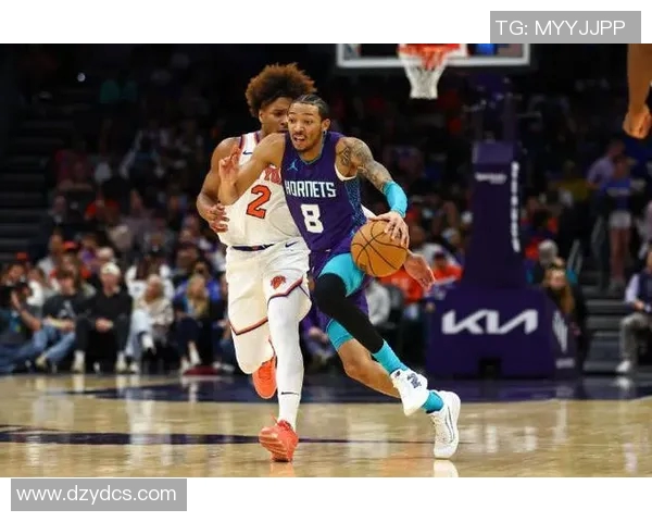 黄蜂队绝杀尼克斯瞬间回顾精彩时刻与关键球员表现分析 黄蜂队绝杀尼克斯瞬间回顾精彩时刻与关键球员表现分析