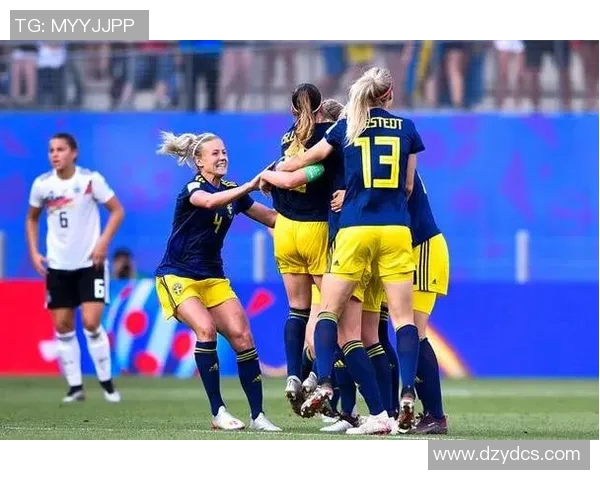 意大利女足与澳大利亚女足激战正酣谁能在世界杯赛场上笑到最后 意大利女足与澳大利亚女足激战正酣谁能在世界杯赛场上笑到最后