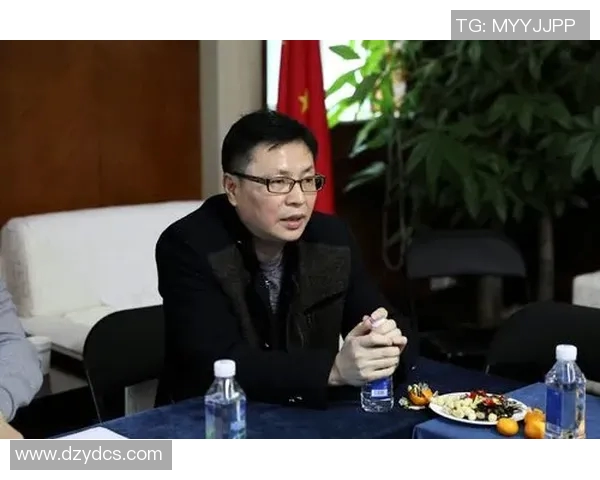 杨军回顾足球生涯的点滴与感悟分享专访