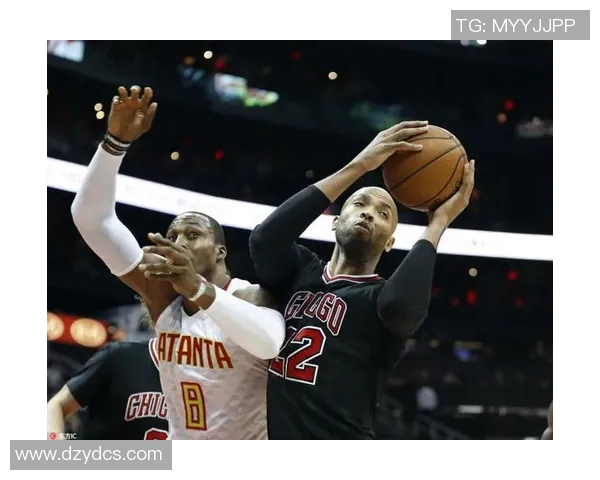 火箭队与老鹰队激战正酣视频直播带你感受篮球魅力与激情瞬间 火箭队与老鹰队激战正酣视频直播带你感受篮球魅力与激情瞬间