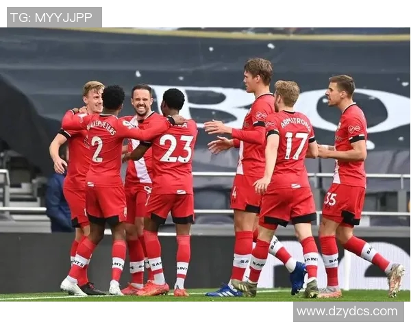 英冠焦点战雷丁主场迎战女王挑战赛季争冠关键对决