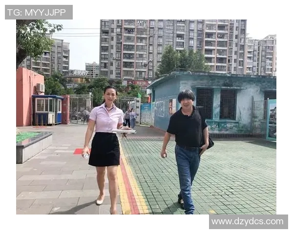 与黄娜对话探讨她的足球生涯与成长历程的精彩故事